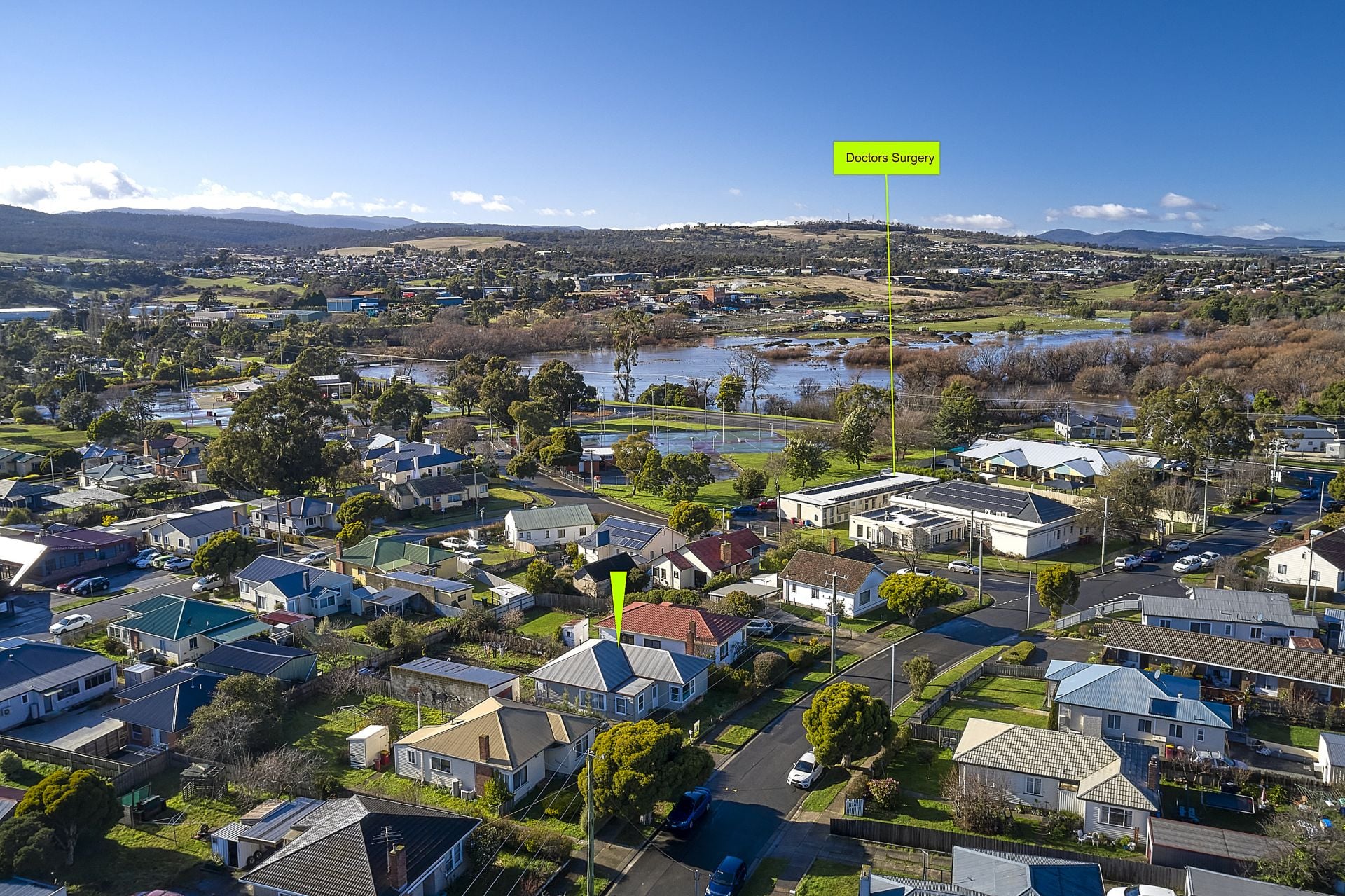 42 Belhaven Crescent NEWSTEAD, Newstead - Thumbnail 2