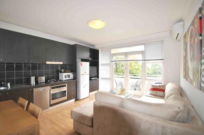 8/89 Hotham Street, St Kilda East - Thumbnail 4