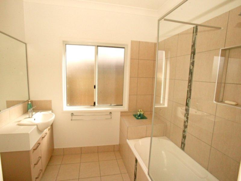 50 Kurrajong Crescent MERIDAN PLAINS QLD, Meridan Plains - Thumbnail 5