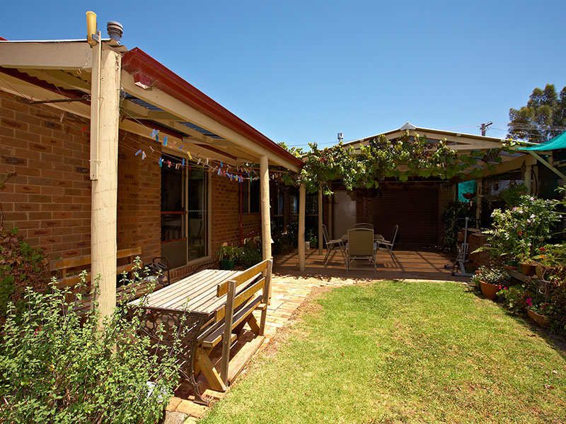 86 Grieve Parade, Altona - Thumbnail 8