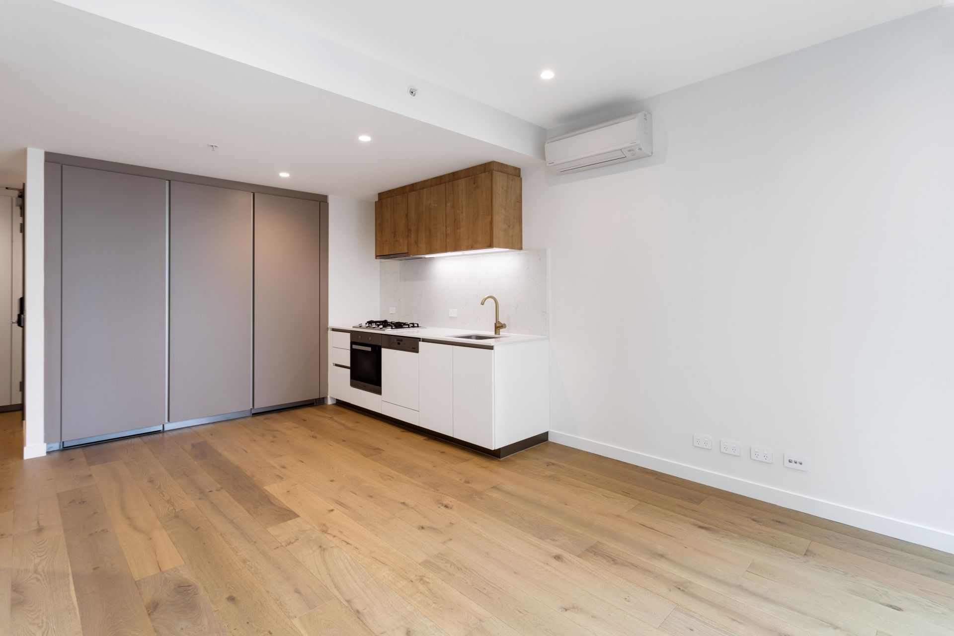 2414/9-23 Mackenzie St, Melbourne VIC