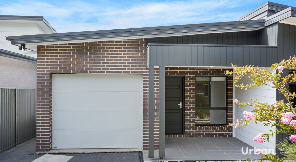 Tullimbar 37 Candelo Place