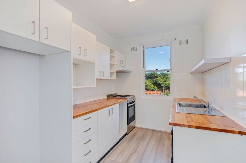 12/4 Moore Street, Drummoyne