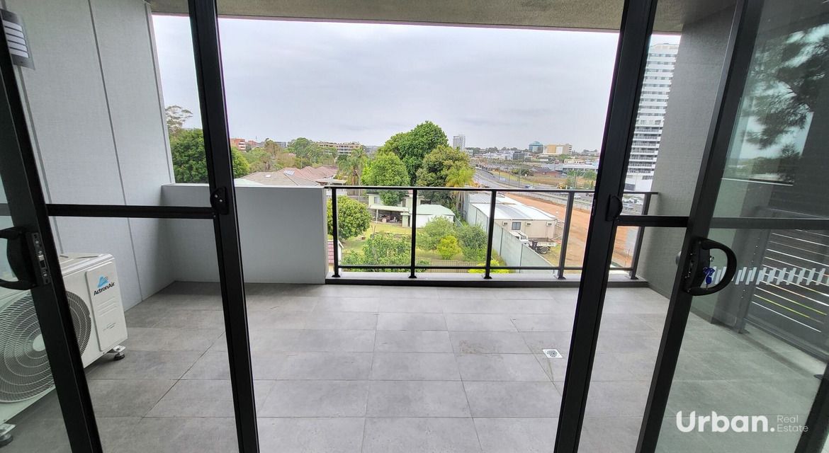 Blacktown 29/28-32 Peter Street