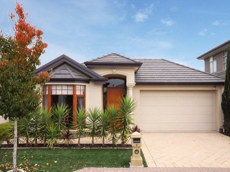 9 Medallion Drive Grange 5022