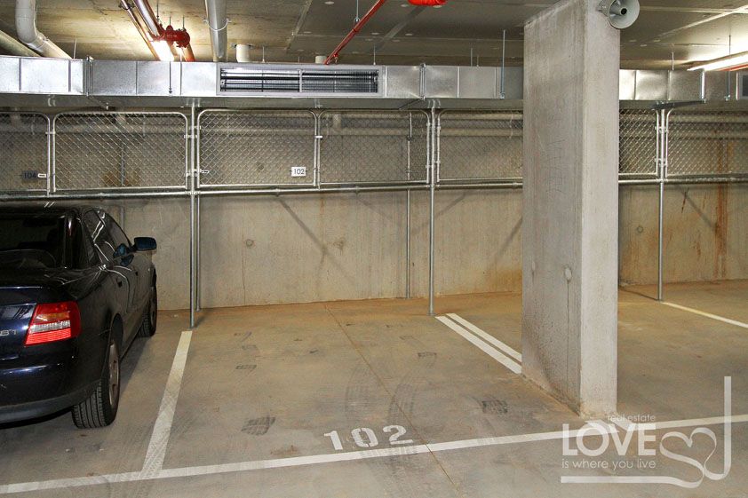 CONVENIENCE AND LIFESTYLE RIGHT OUTSIDE YOUR DOOR