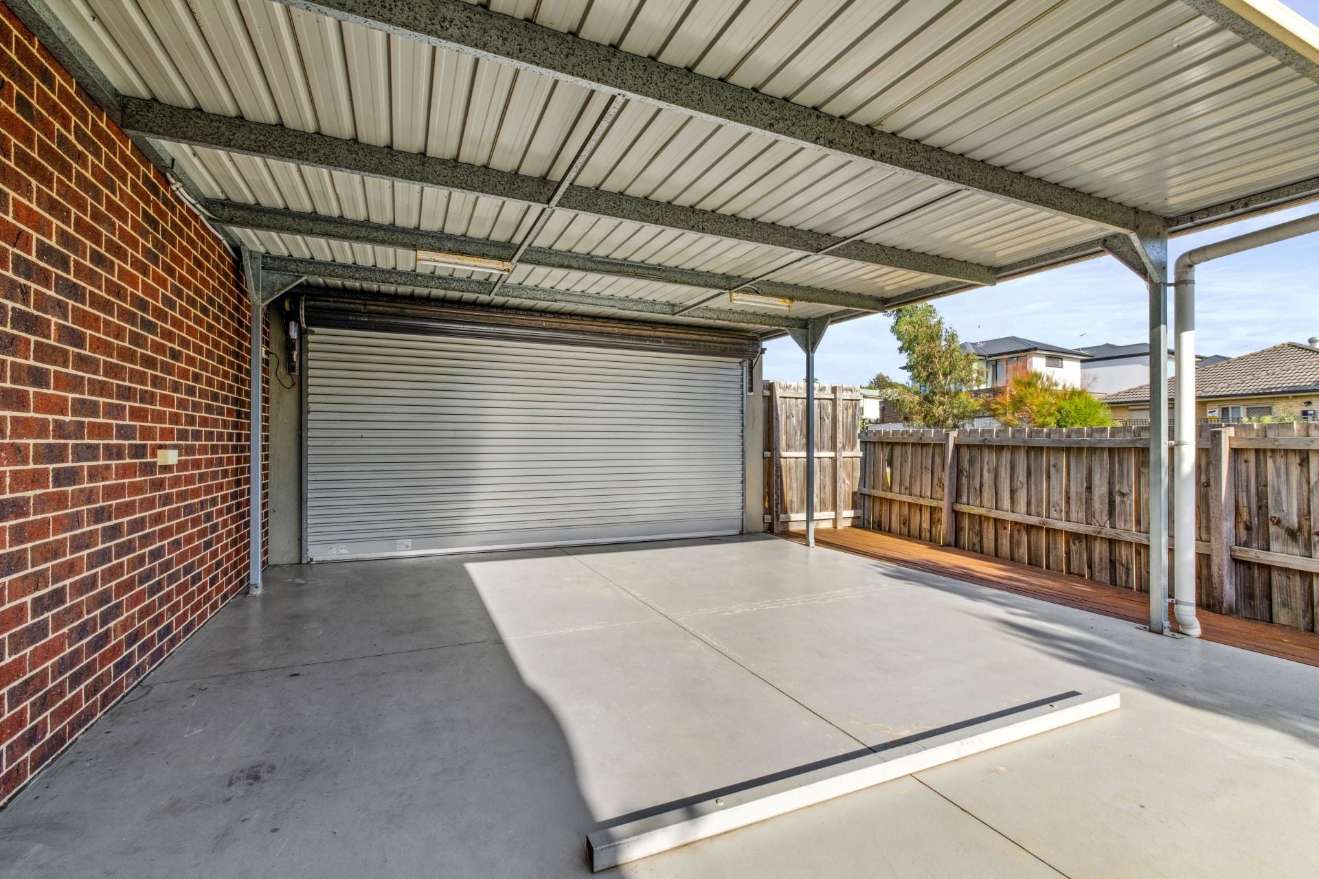 Stylish, Spacious Contemporary Living