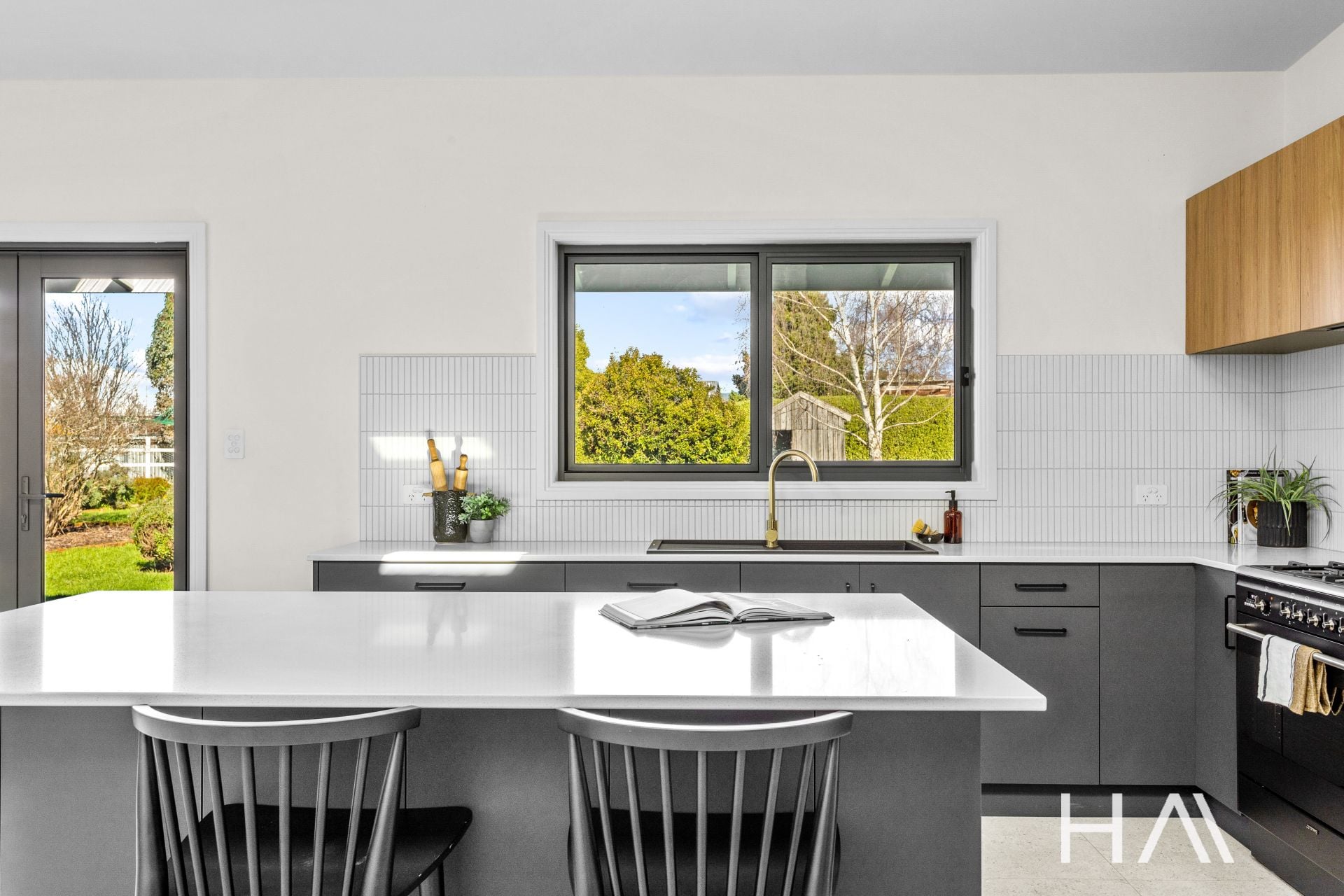 156 Dexter Street Westbury, Westbury - Thumbnail 7