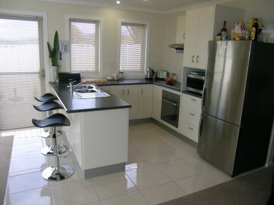 4/5 St Anne Place, DEVONPORT, Devonport - Thumbnail 3