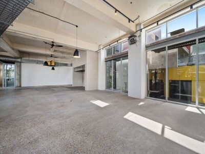 Shop 9/21 Fountain Street, Alexandria