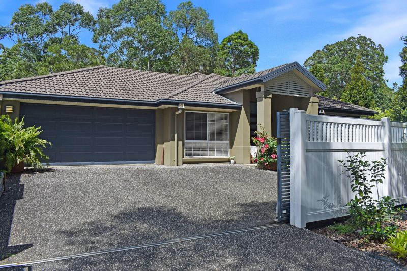 Real Estate For Sale 7 Laguna Street Boreen Point , QLD