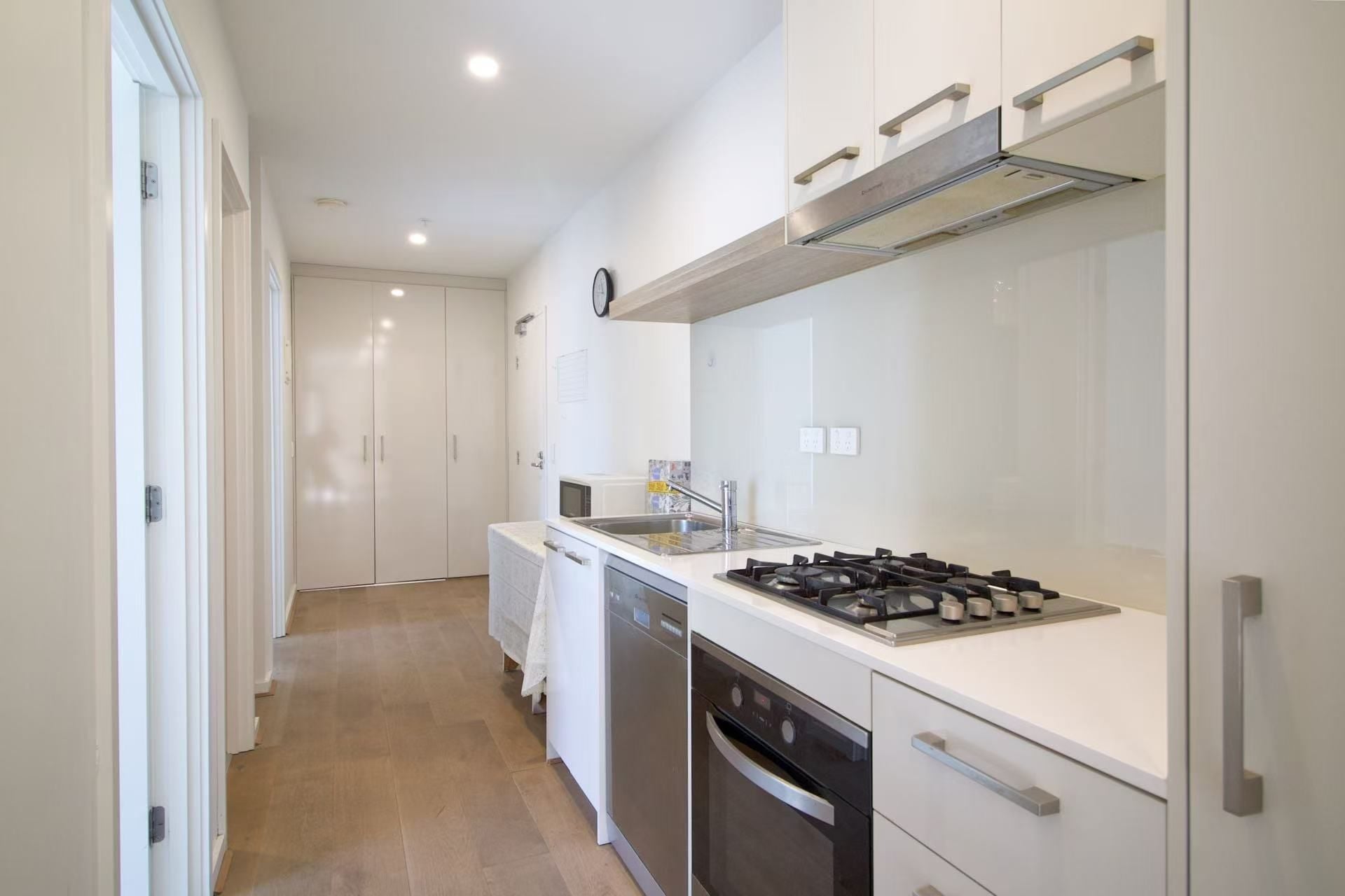 111/1-3 Ashted Road Box Hill VIC, Box Hill - Thumbnail 4