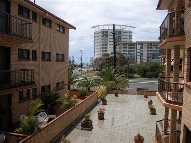 6/74 Coolangatta Road KIRRA QLD, Kirra - Thumbnail 3