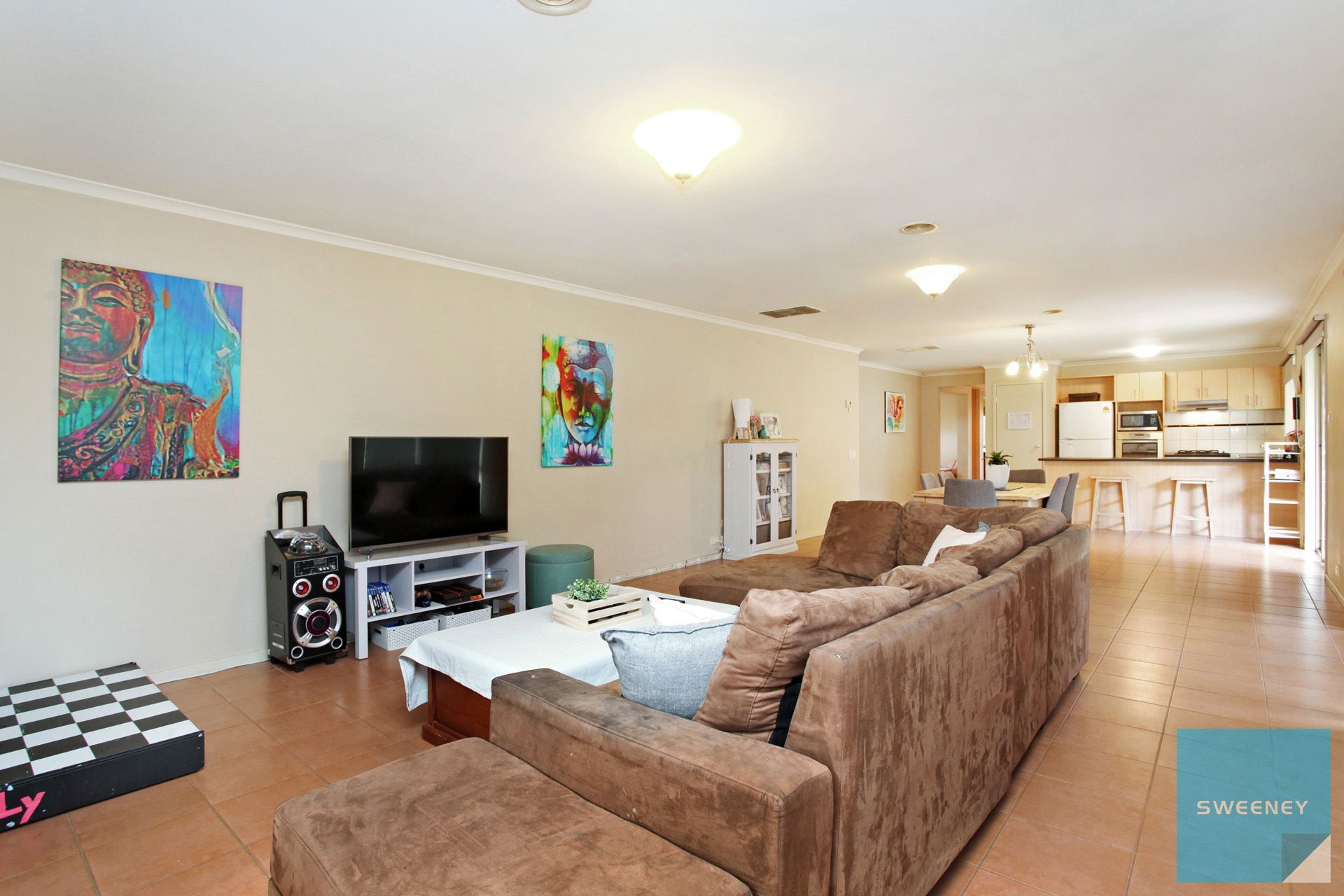 2 Northampton Crescent, Caroline Springs - Thumbnail 7