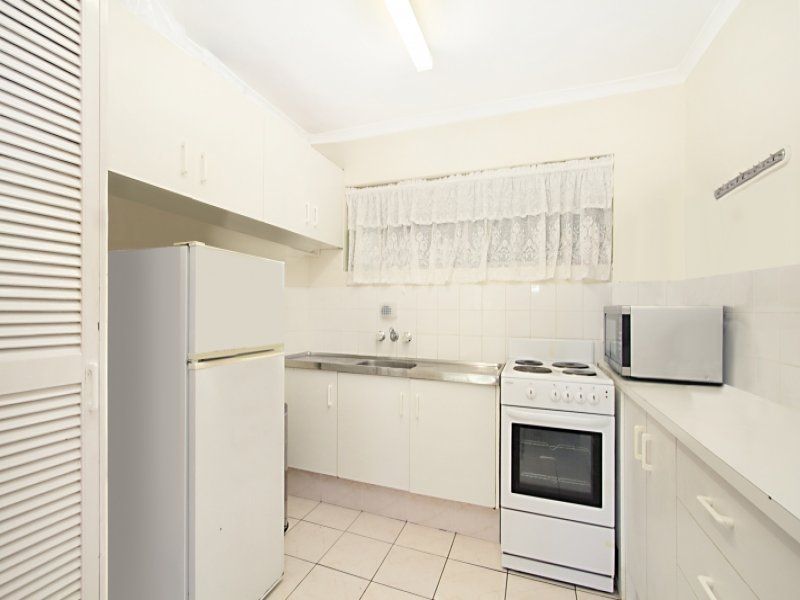 4/31 Coolangatta Road 'Kirra Casa' KIRRA QLD, 'Kirra Casa' Kirra - Thumbnail 4