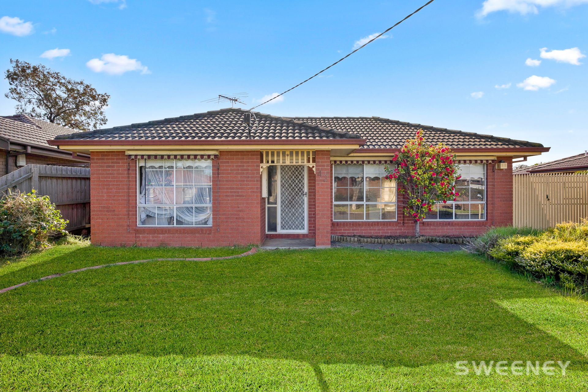 42 Sommers Drive, Altona Meadows - Thumbnail 2