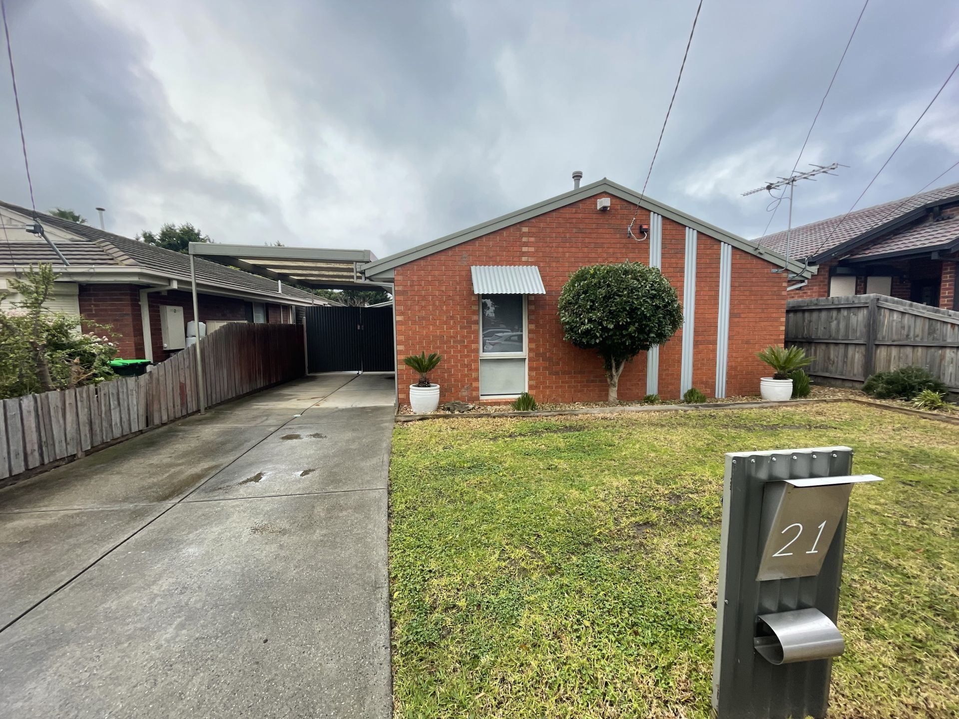 21 Southwick Boulevard, ALTONA MEADOWS Sweeney Estate Agents