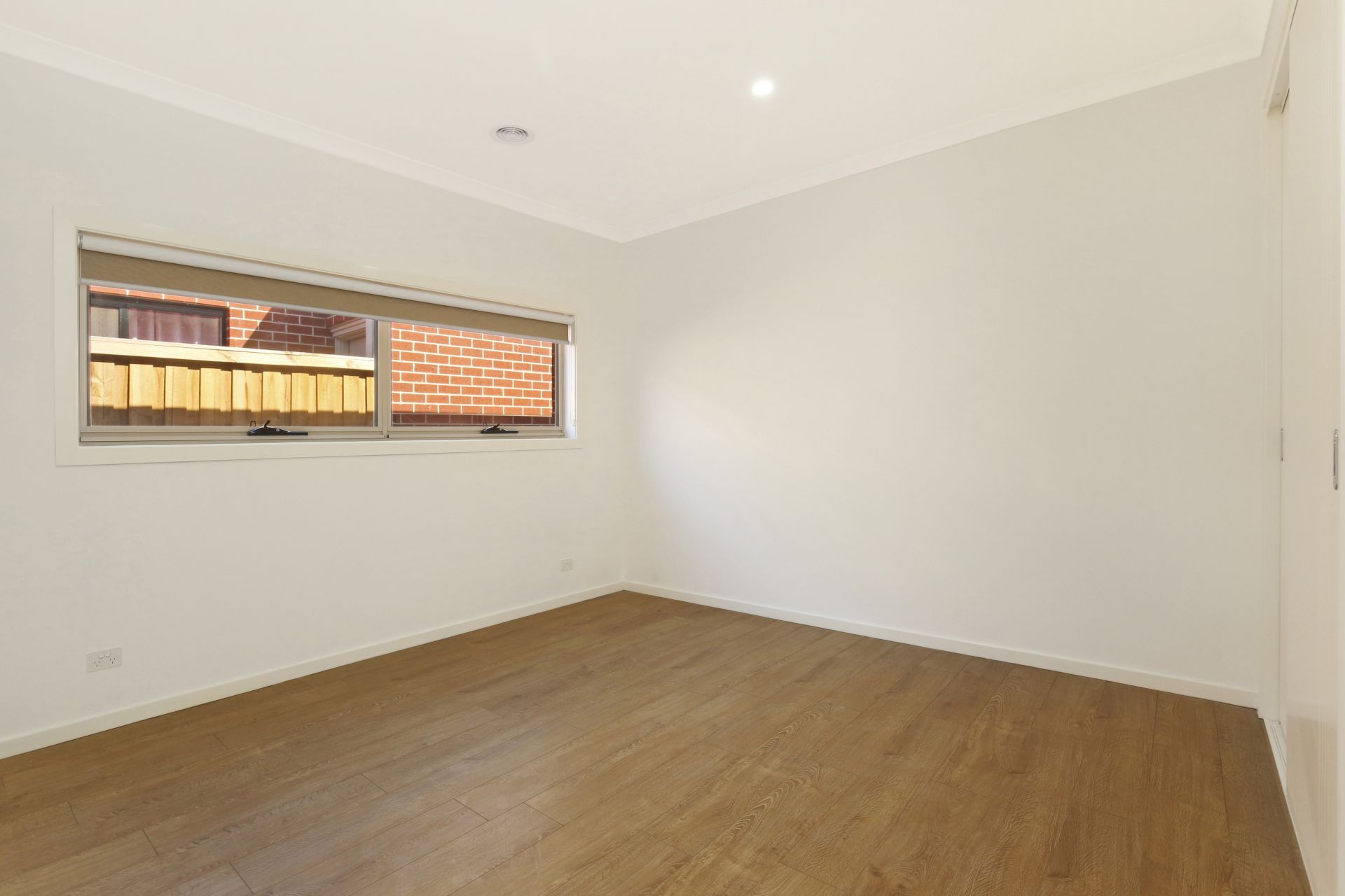 QUALITY LIVING AT WARATAH ESTATE  *Insp Thu 21st Mar @ 4:10pm*
