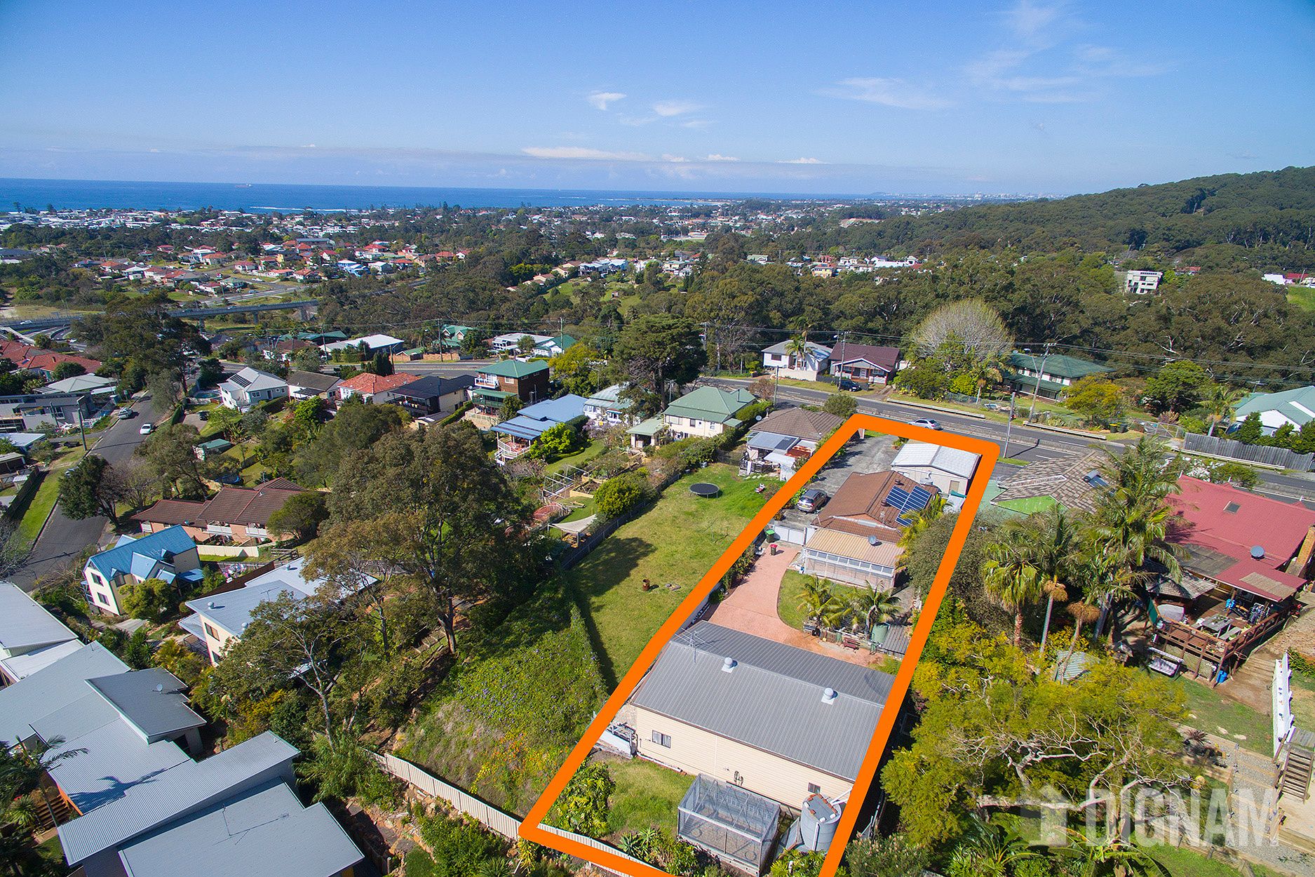 77 Princes Highway, Thirroul NSW
