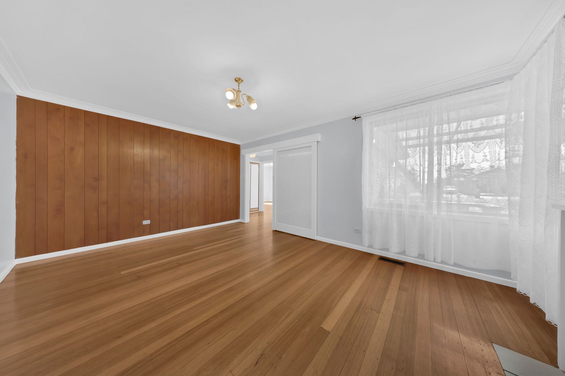 CENTRALLY LOCATED!