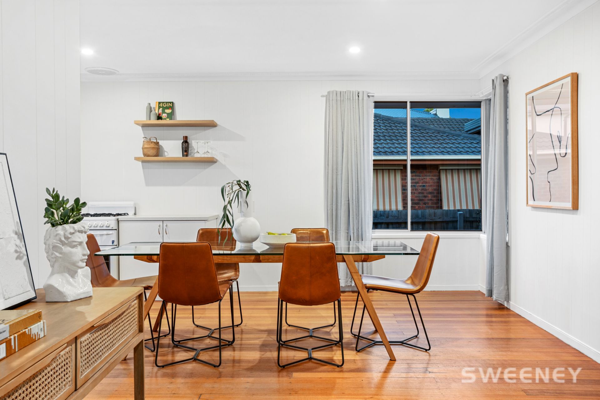 92 McIntyre Drive, ALTONA Sweeney Estate Agents