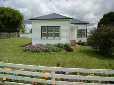 3
 
 
 
  
 
 
 1
 
 
 
  
 
 
 3
 
 
 
 
 
 
 
 10 Holmes Road, ROLAND TAS 7306, Roland - Thumbnail 2