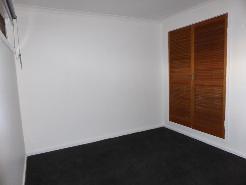 Refurbished 2 Bedroom Spacious Unit with Surprising Outdoor Space Available!