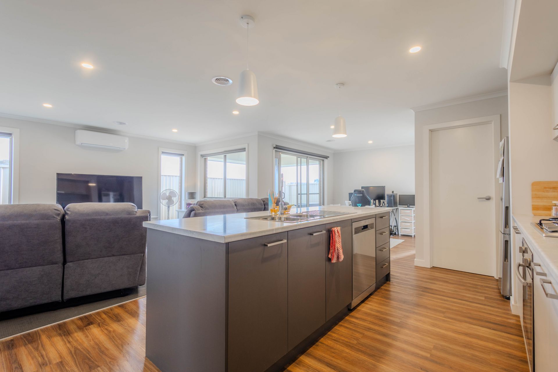 438 Rodier Street Canadian VIC, Canadian - Thumbnail 7