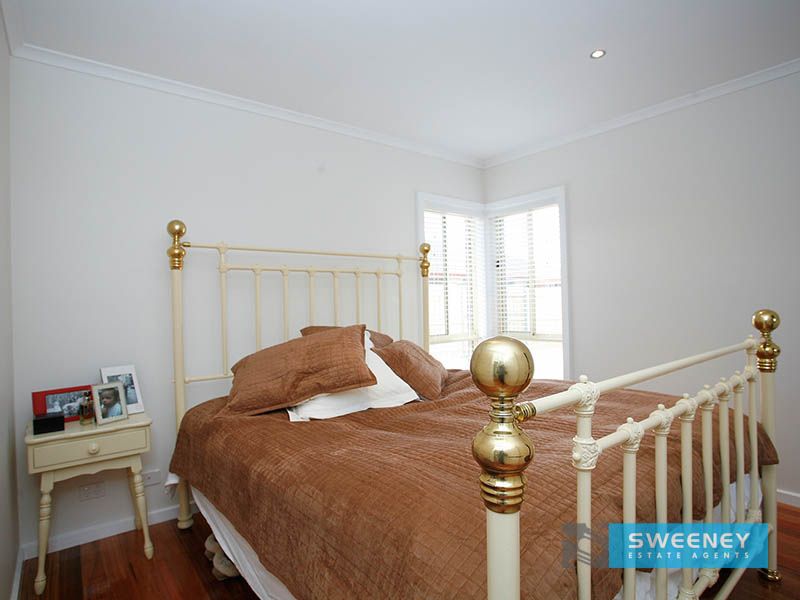 15B Hopkins Court, Altona Meadows - Thumbnail 6
