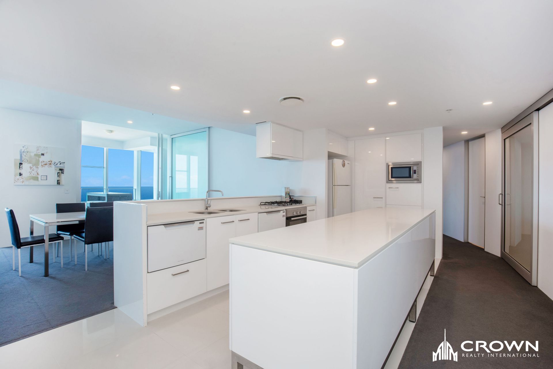 Level 54/5403/'Q1' 9 Hamilton Avenue, SURFERS PARADISE Crown Realty