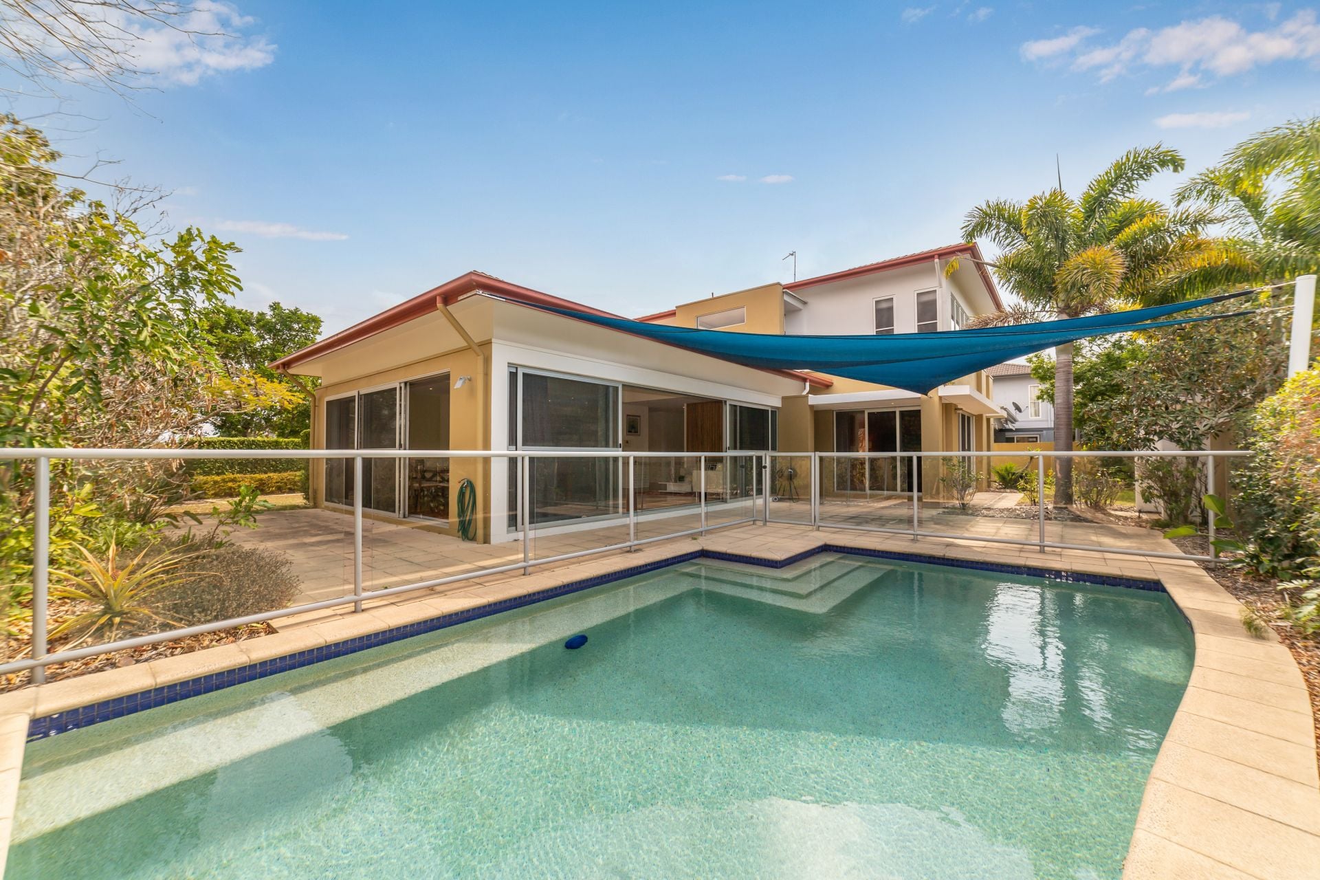 Real Estate For Sale 39 Serenity Boulevard Helensvale , QLD