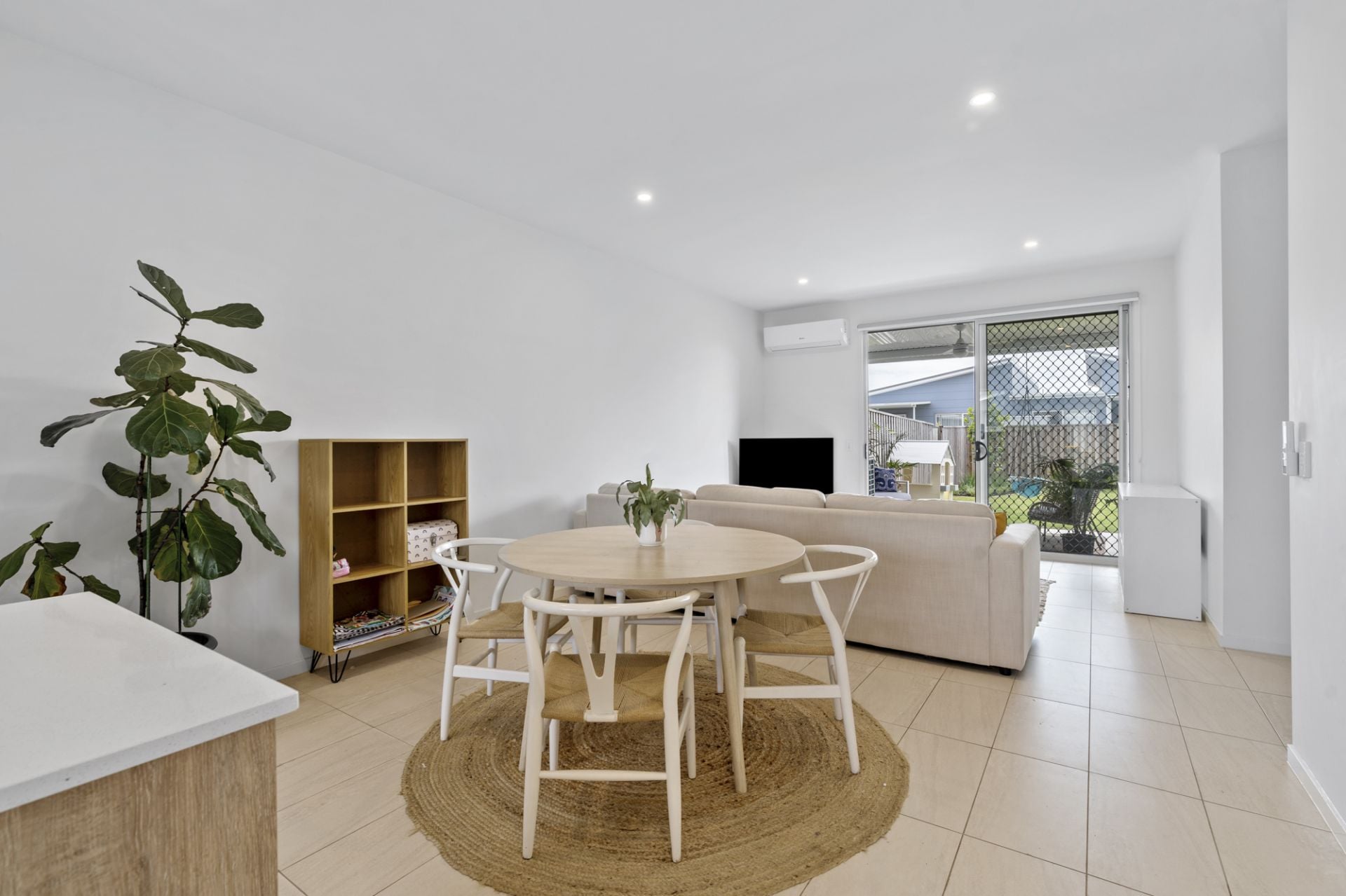 229 Paradise Circuit Maroochydore QLD, Maroochydore - Thumbnail 4