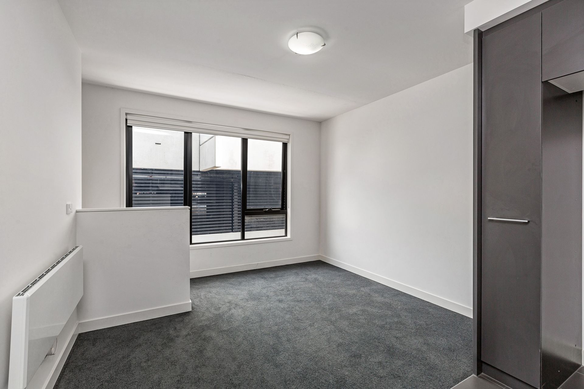 13 Cirque Drive, Footscray - Thumbnail 8
