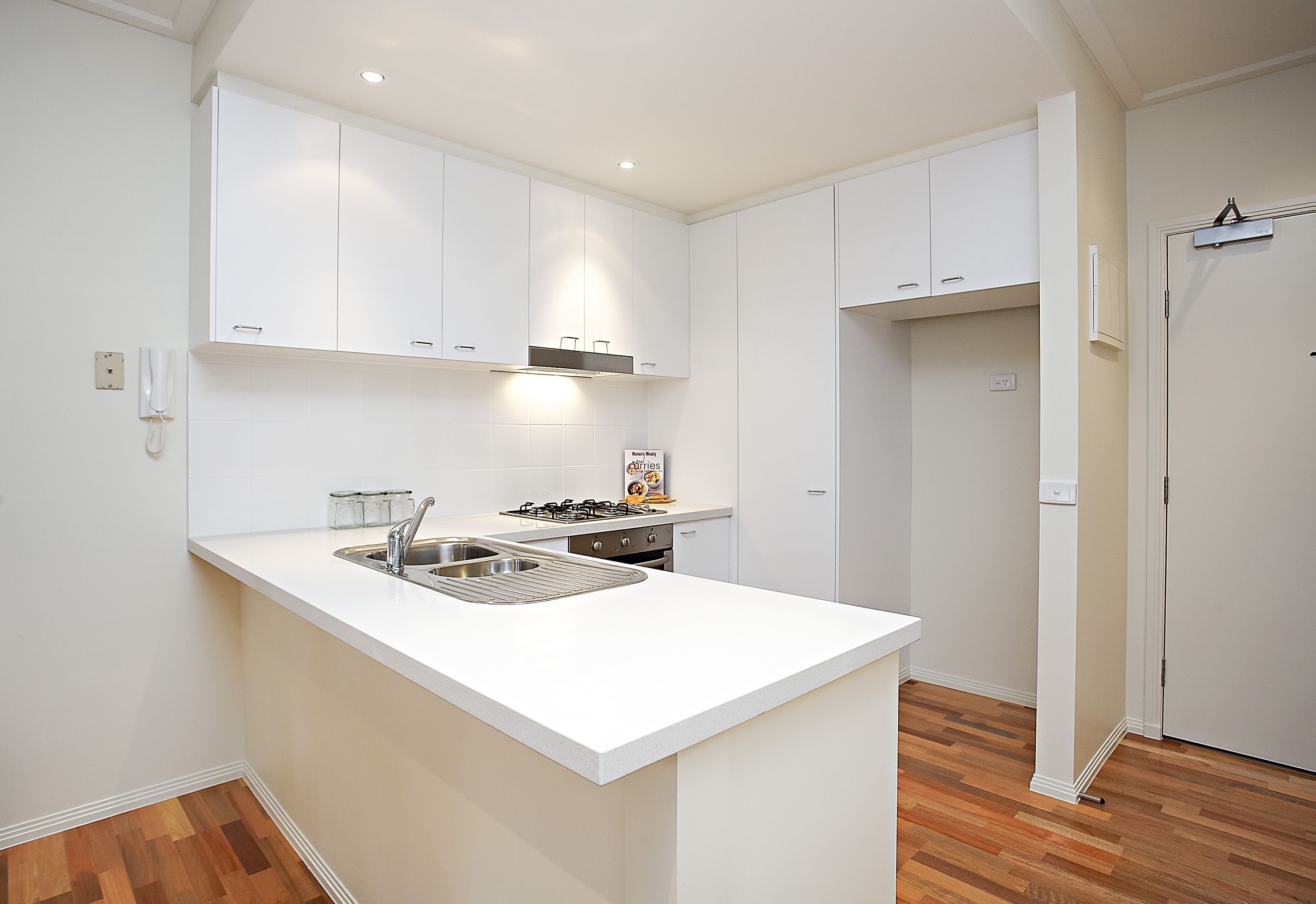1/50 Henry Street Kensington VIC, Kensington - Thumbnail 4