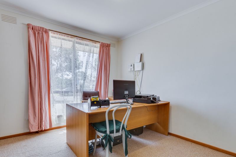 2 Gunsynd Court, Bacchus Marsh - Thumbnail 8