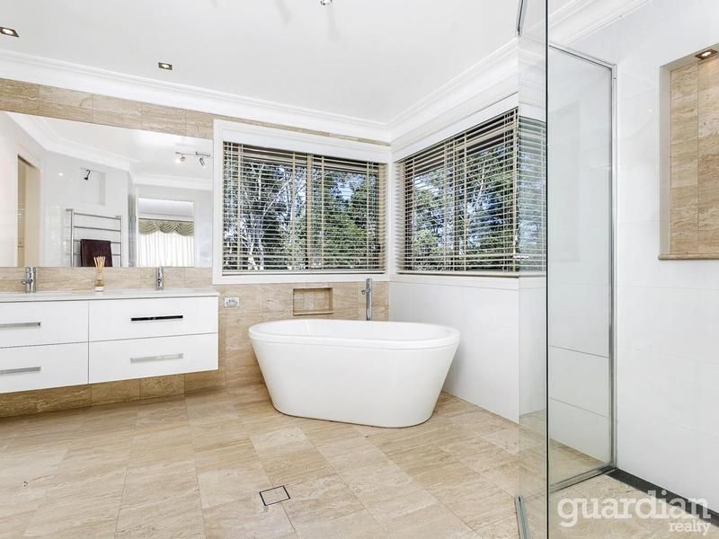 2 Inverness Crescent GLENHAVEN NSW, Glenhaven - Thumbnail 5