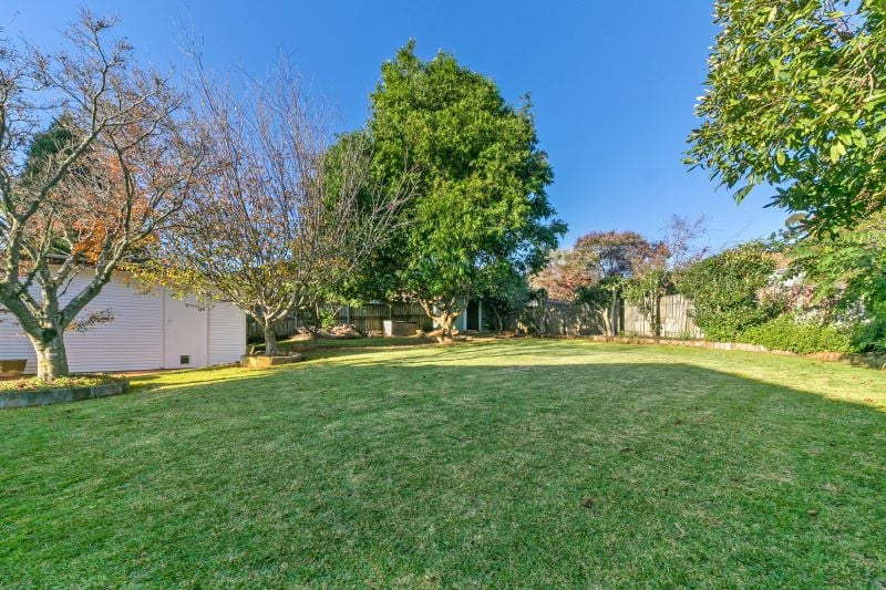 Real Estate For Sale 14 Vaughan Avenue Pennant Hills , NSW