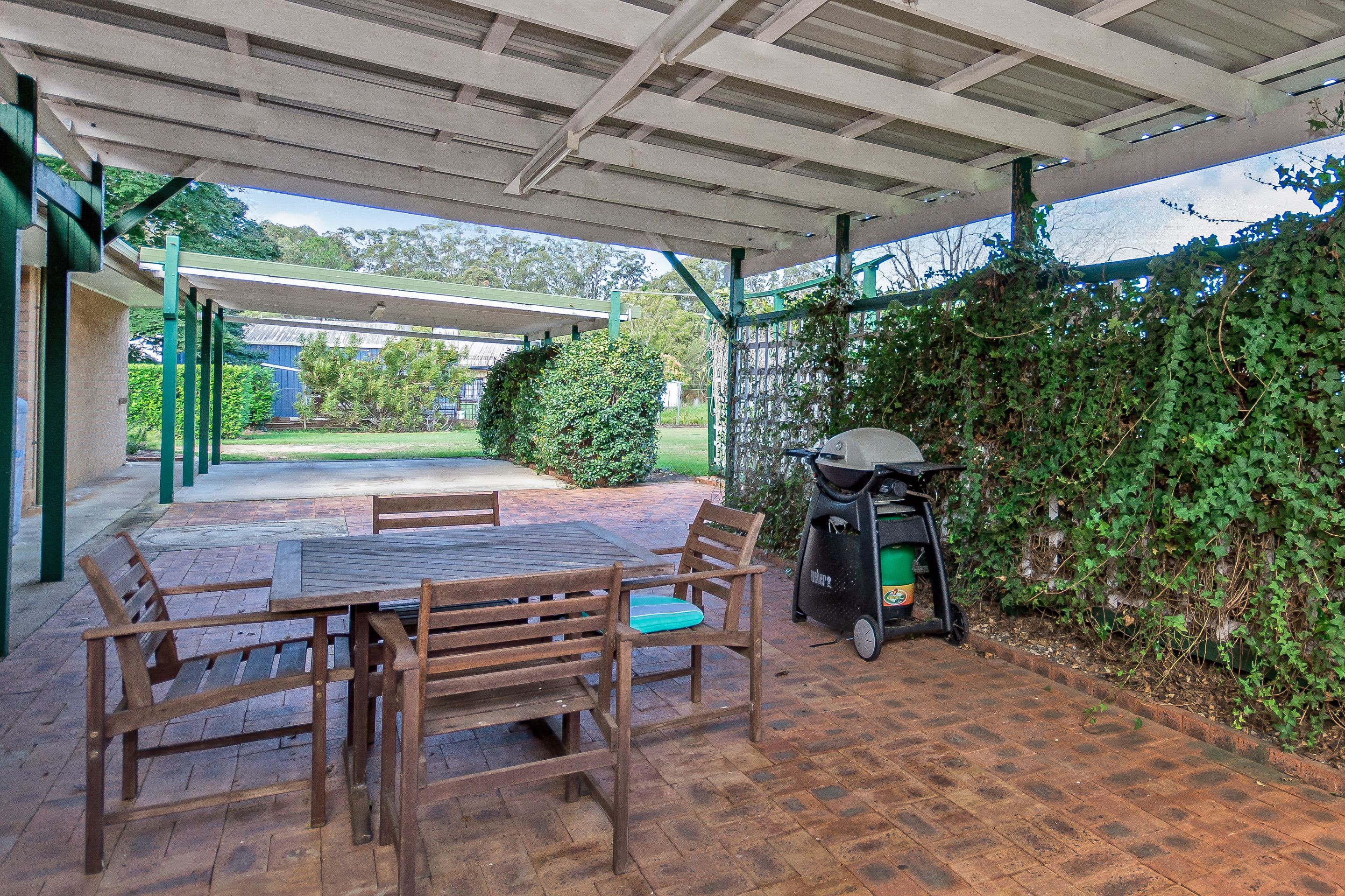 Real Estate For Sale 11 Pinelands Drive Beerwah , QLD