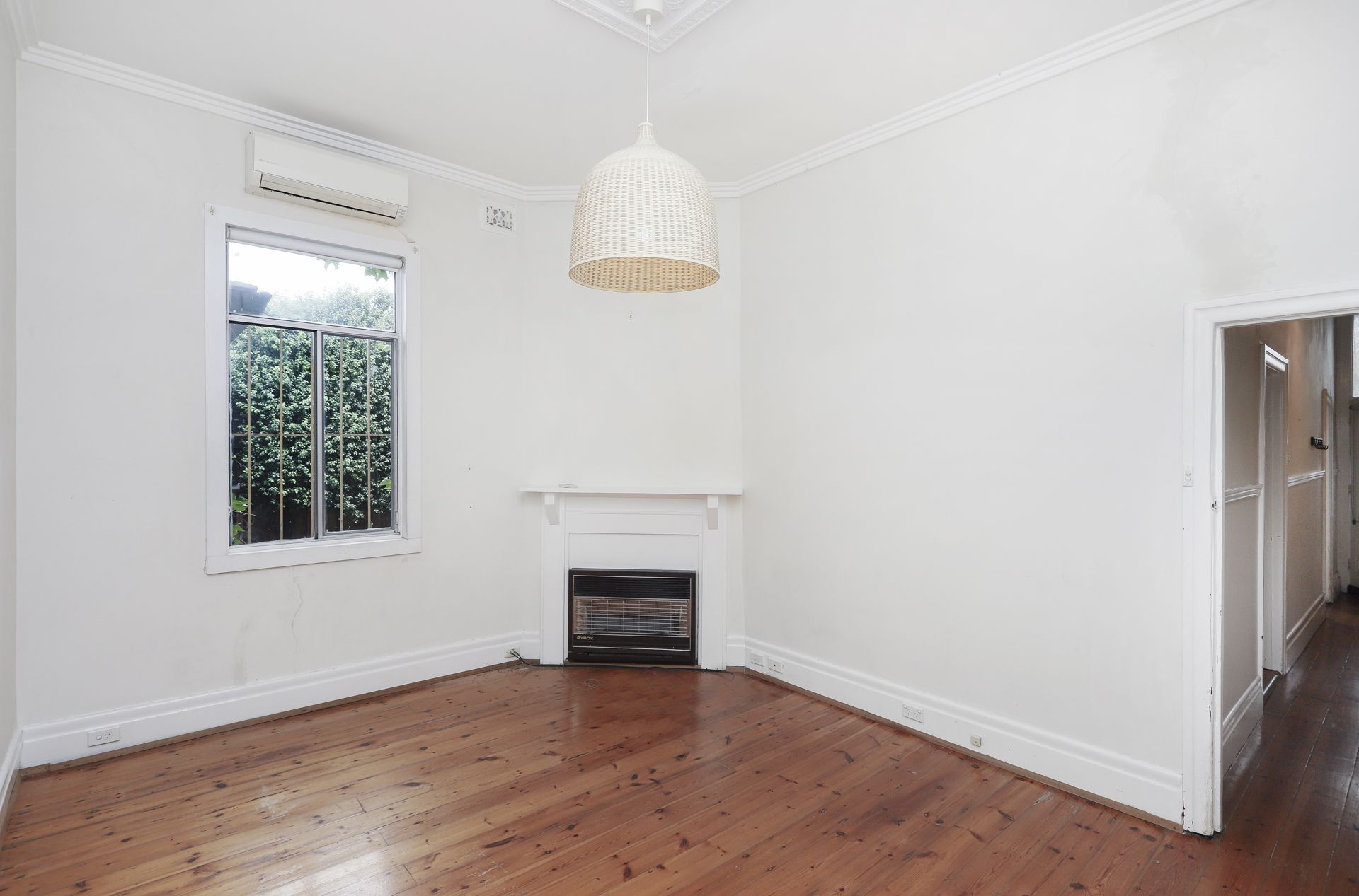 103 Pilgrim Street Seddon VIC, Seddon - Thumbnail 4