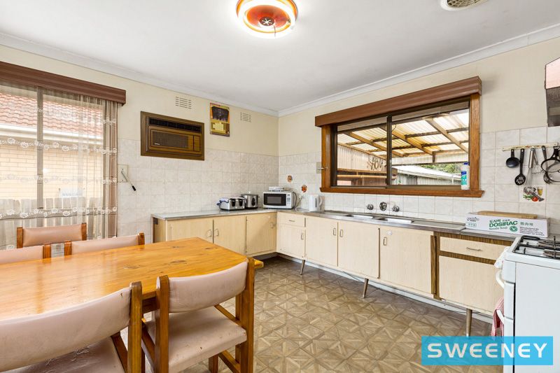 247 Civic Parade, Altona - Thumbnail 4
