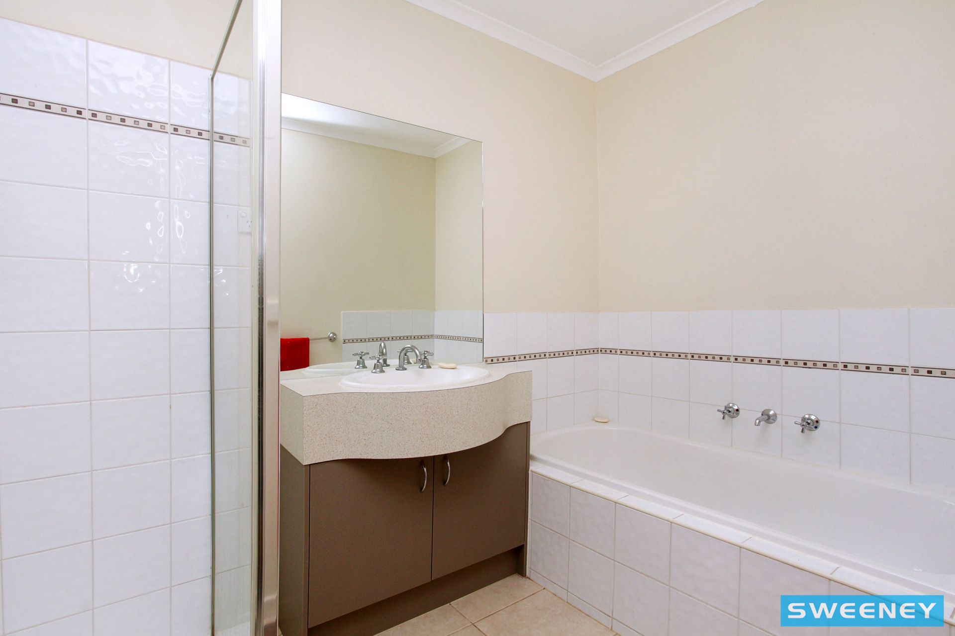 10/8 Sherdley Green, Caroline Springs - Thumbnail 8