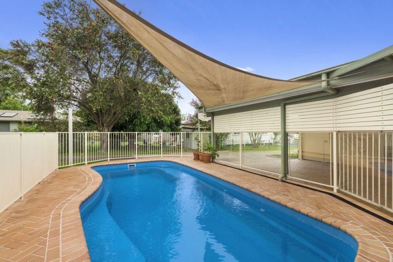 Central & Comfortable Home with Pool