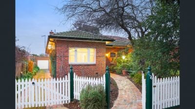 76 Gladstone Street, Kew