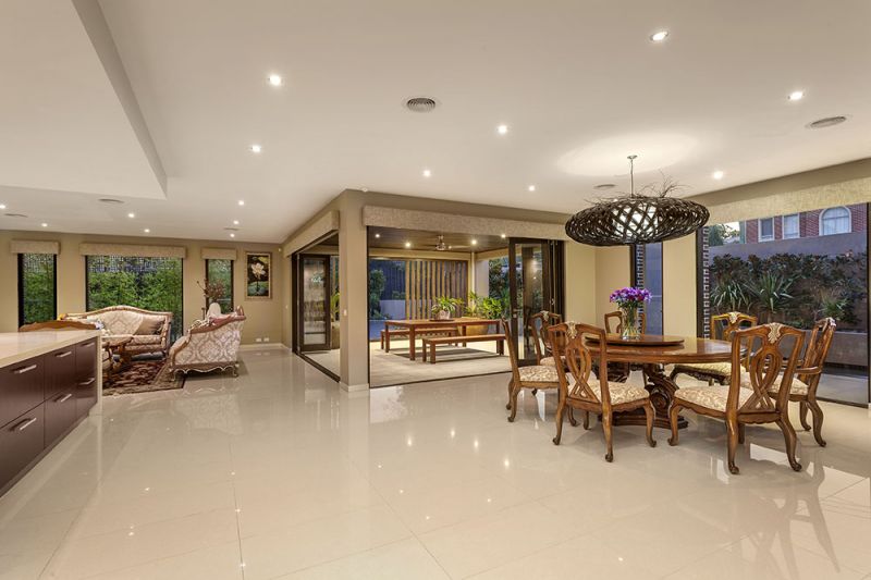 72 Belmore Road, Balwyn - Thumbnail 2