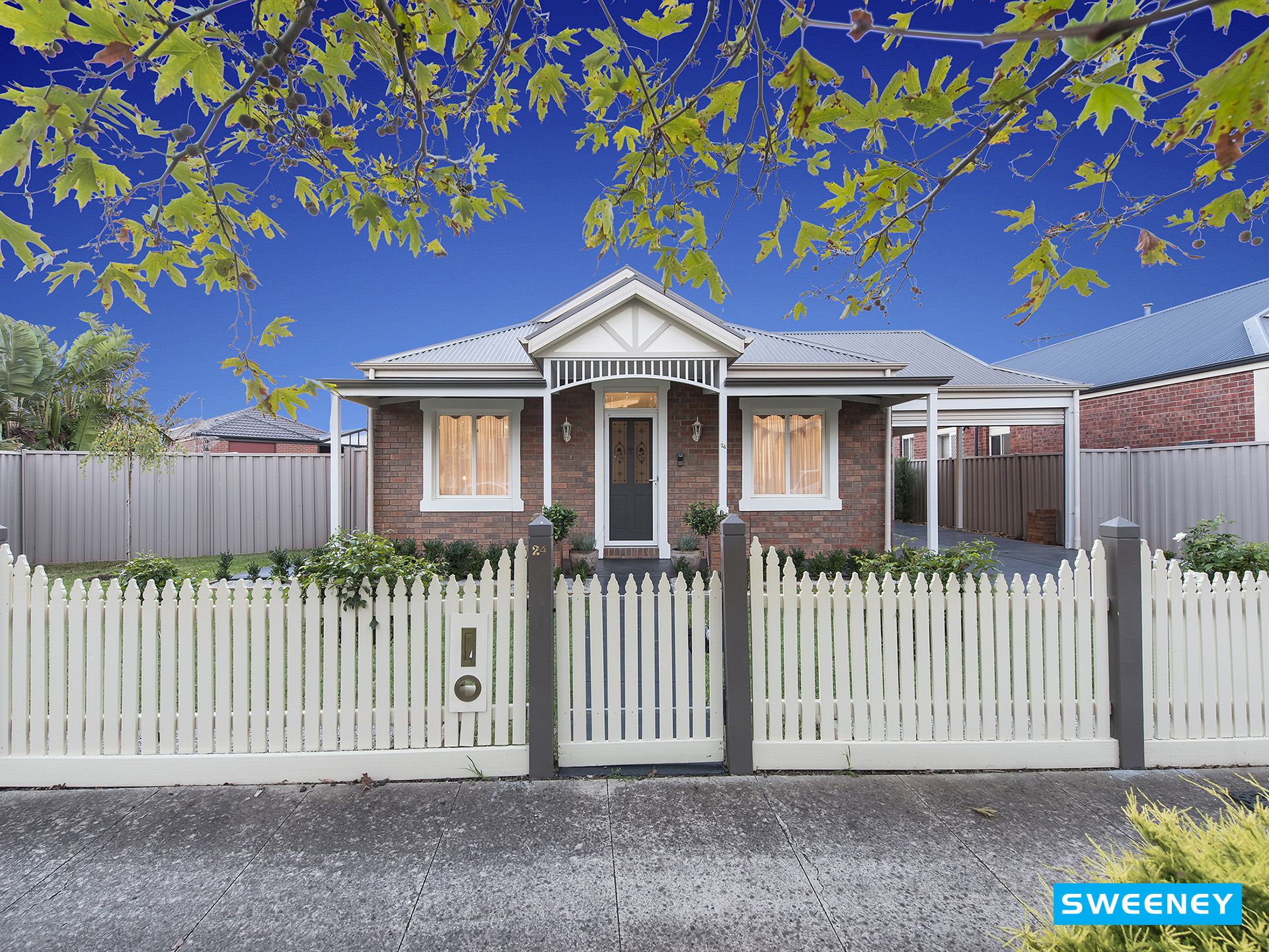 24 Cobaw Circuit, Caroline Springs - Thumbnail 2