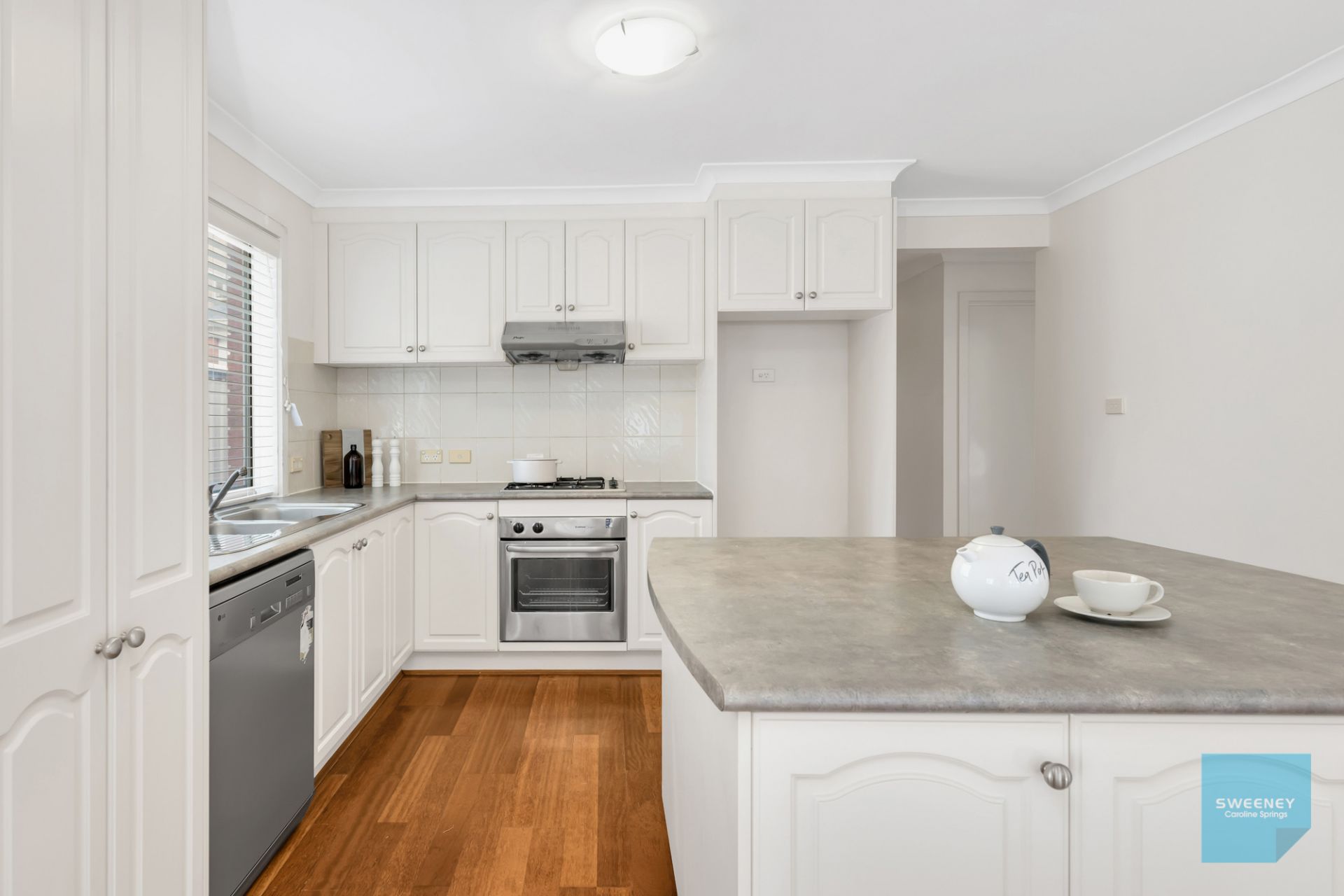 39 Dunstall Gardens, Caroline Springs - Thumbnail 3