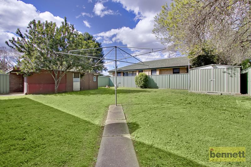 6 Clarke Avenue, Hobartville - Thumbnail 8