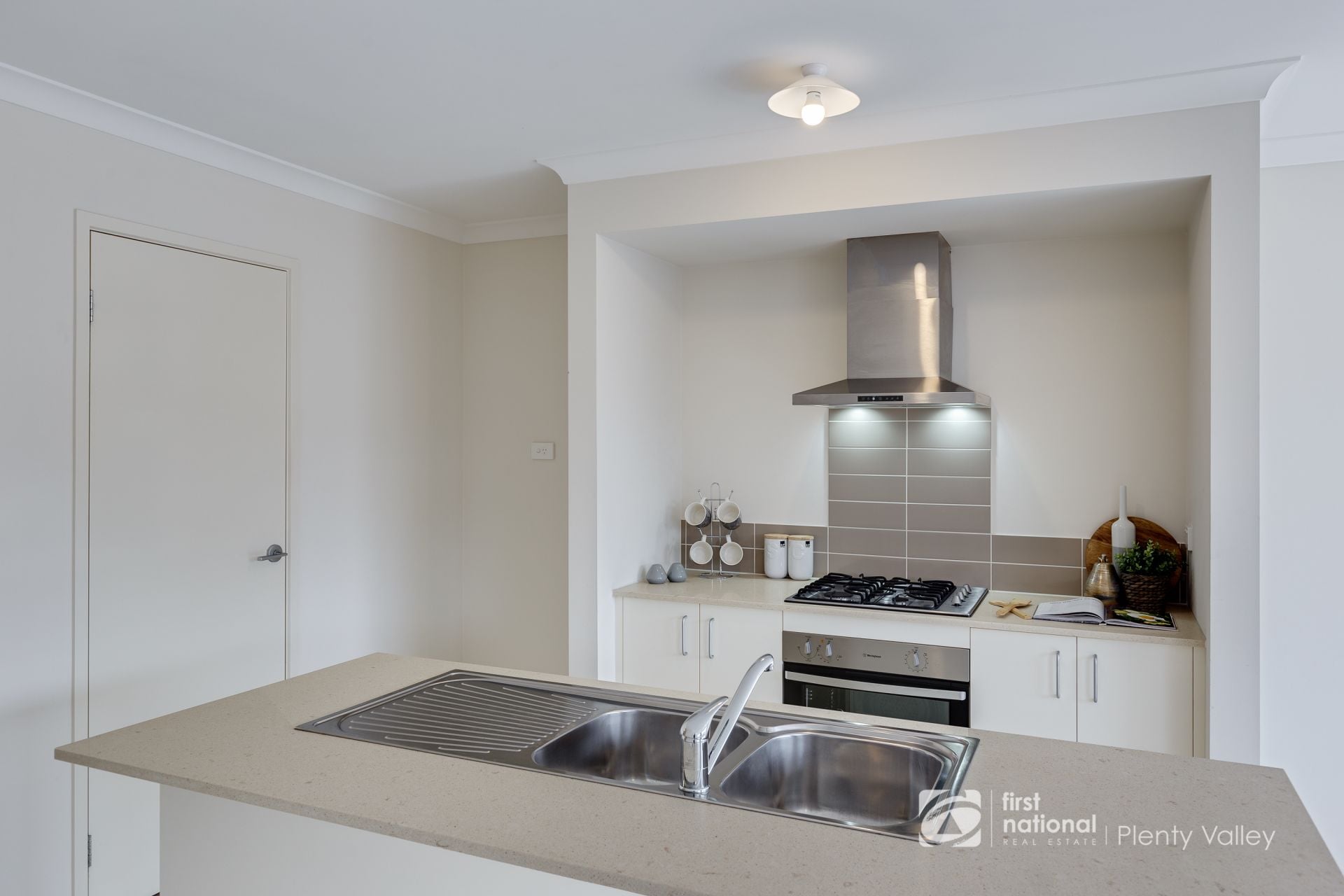 11 Pisa Way Mernda, Mernda - Thumbnail 7