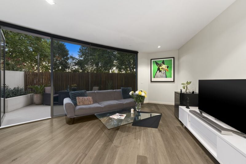 1/119 Alexandra Avenue, South Yarra - Thumbnail 2