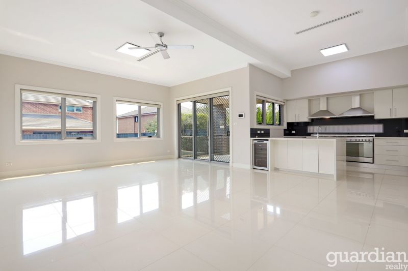12 Bel Air Drive Kellyville NSW, Kellyville - Thumbnail 3